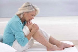 Отеки ног причины у женщин при климаксе
