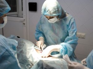 Операция при раке яичников